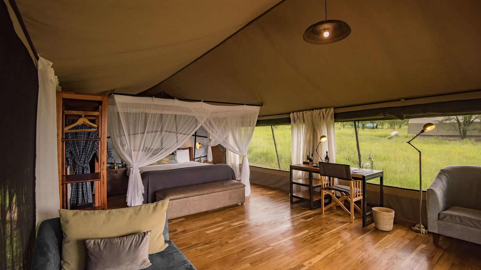 Dunia camp Tanzania interior