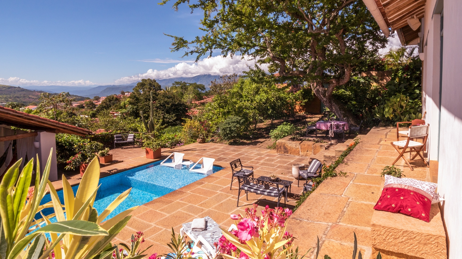 casa-del-pueblo-pool-and-landscape