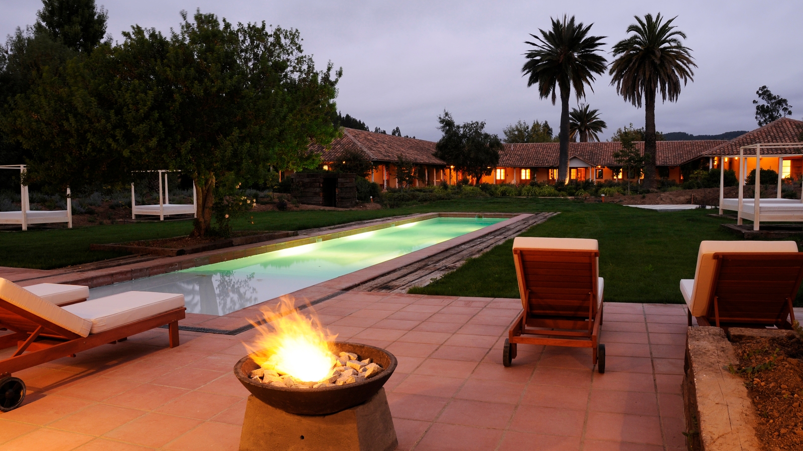 matetic-swimming-pool-night