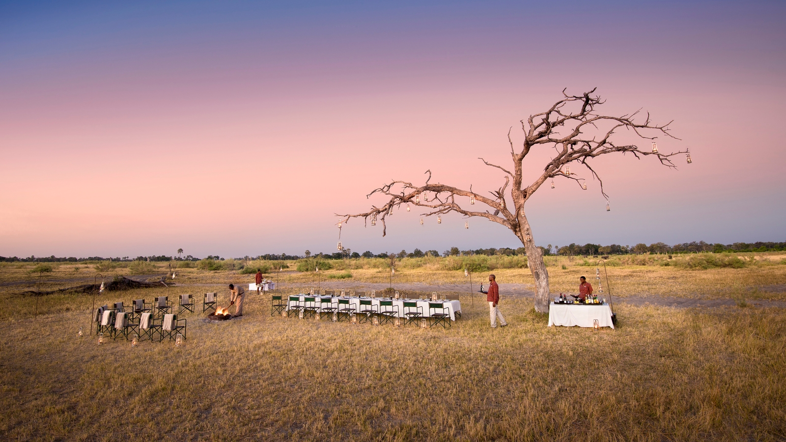 nxabega-lodge-dining