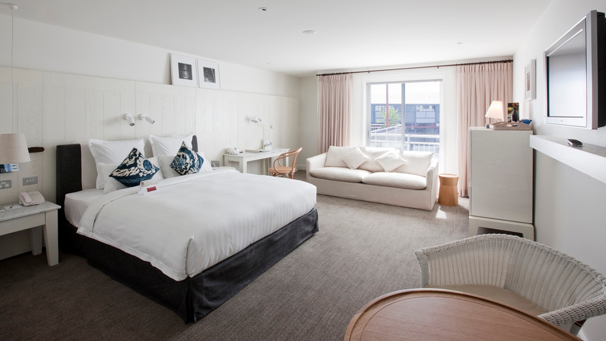 pier-one-sydney-bedroom