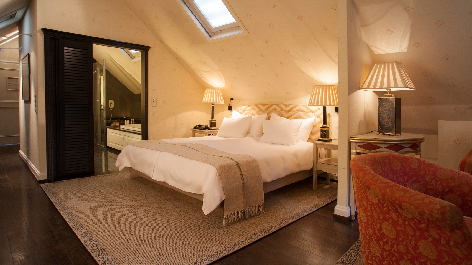 florhof-hotel-bedroom