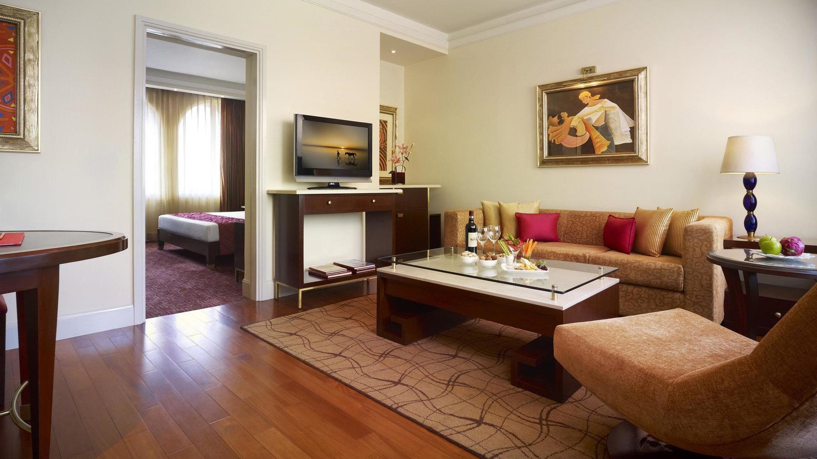 gateway-varanasi-bedroom