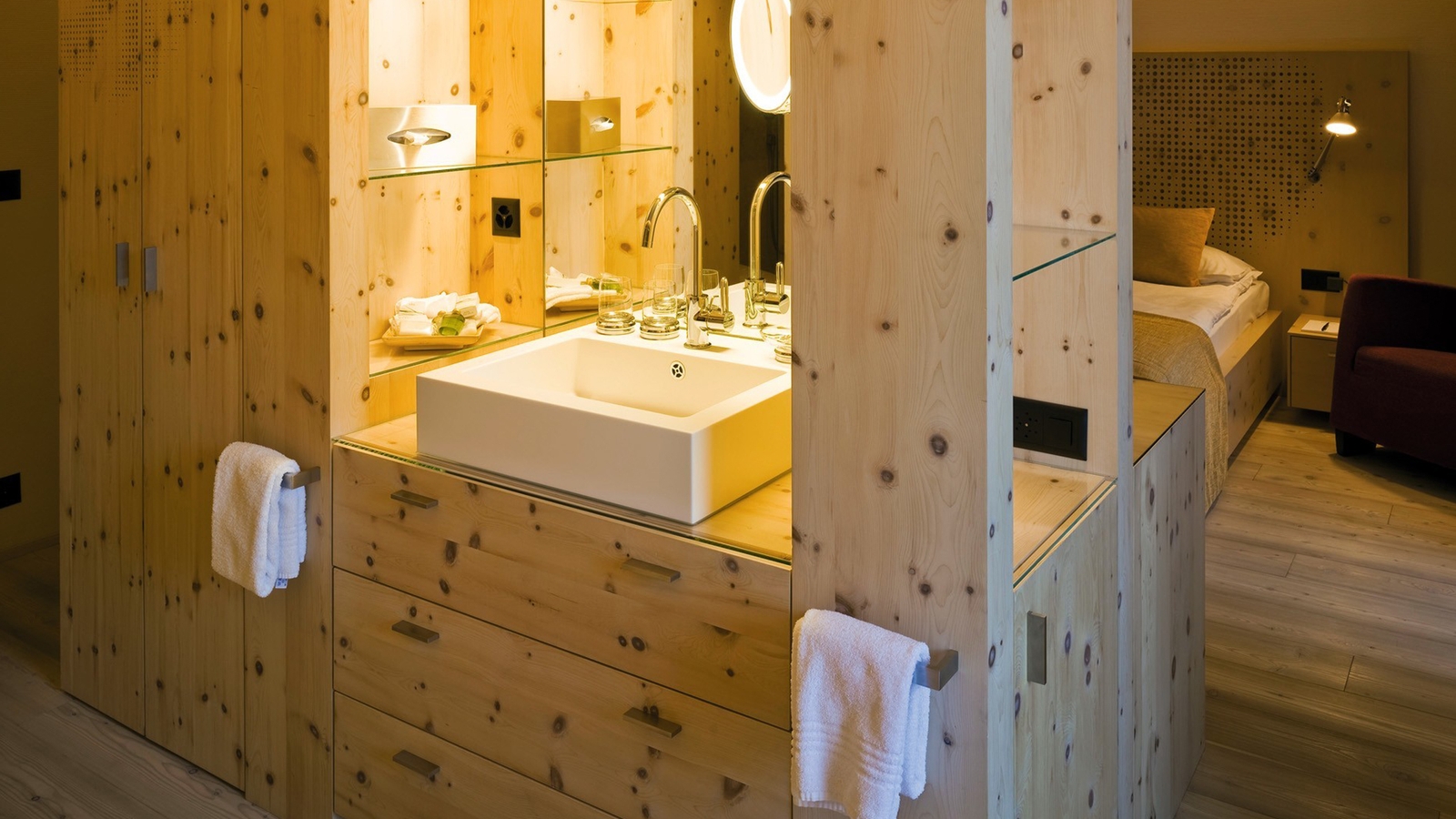 hotel-steffani-st-moritz-bathroom