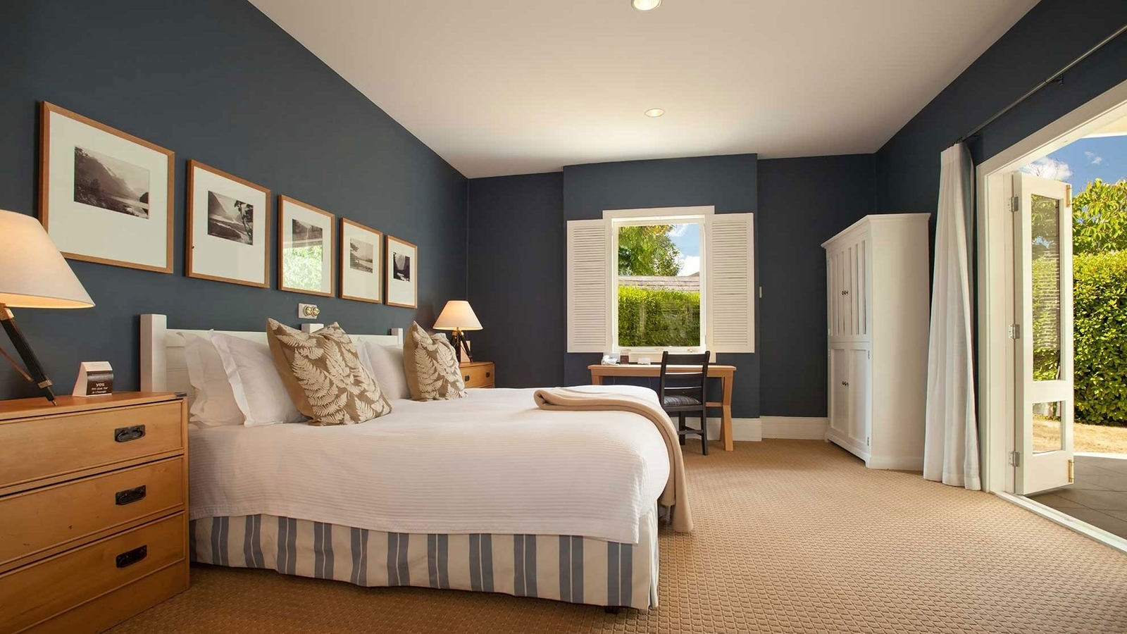 milbrook-queenstown-bedroom