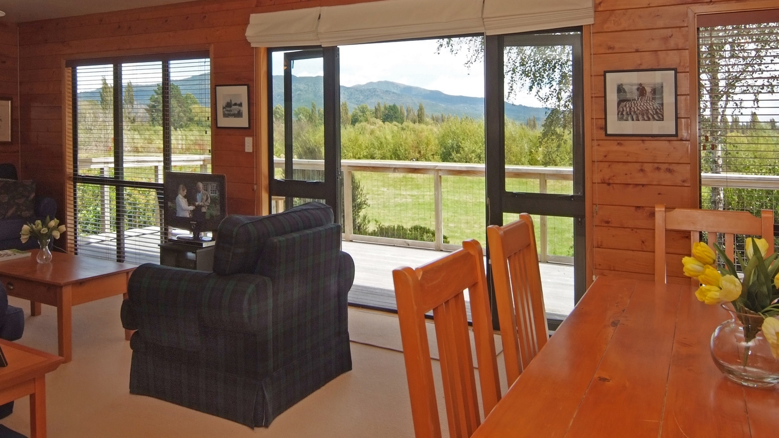 tongariro-lodge-interior