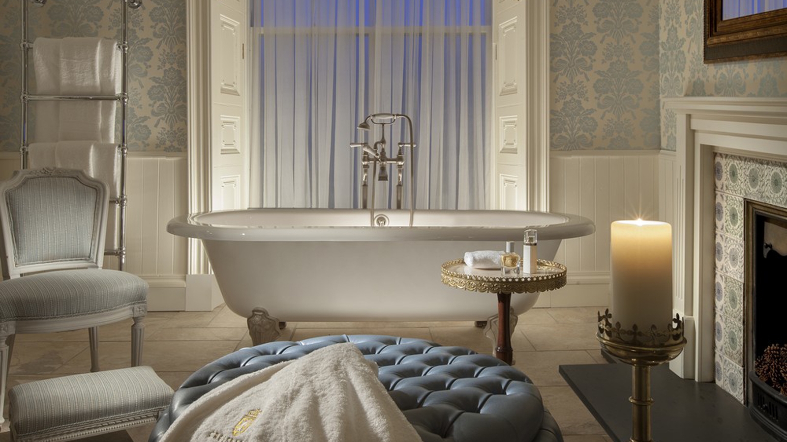 crossbasket-bathroom