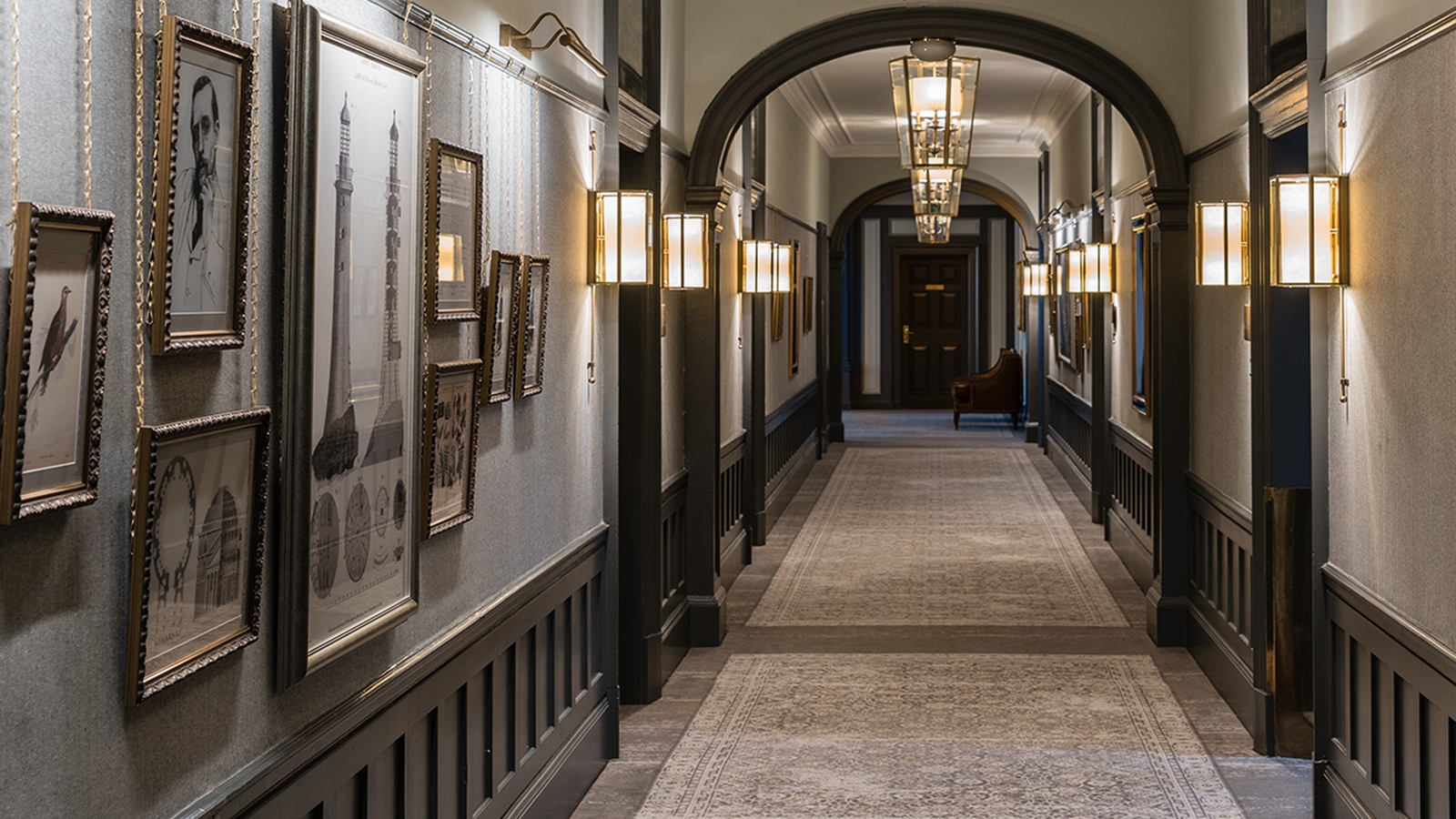 gleneagles-hallway