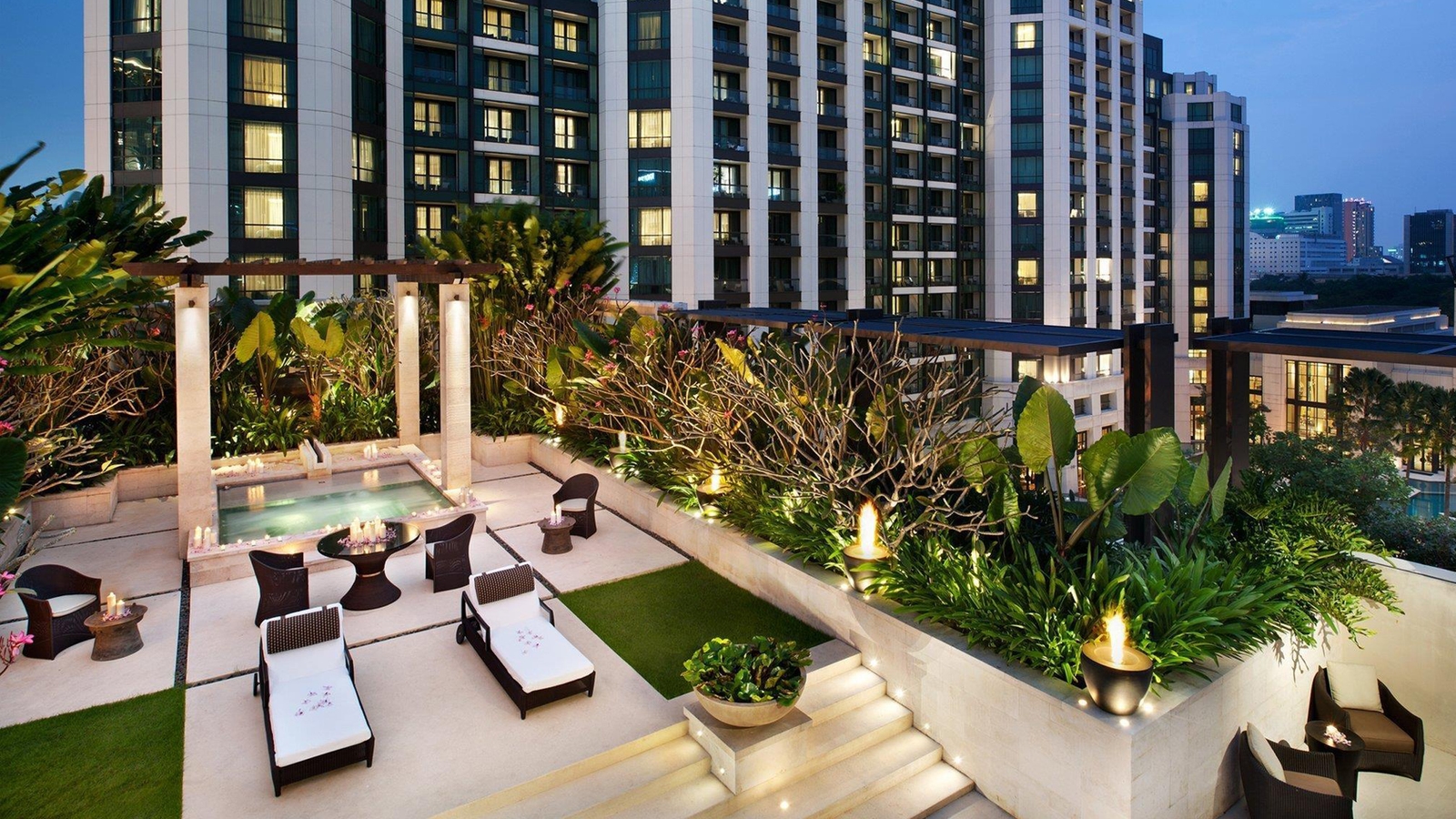 siam-kempinski-rooftop