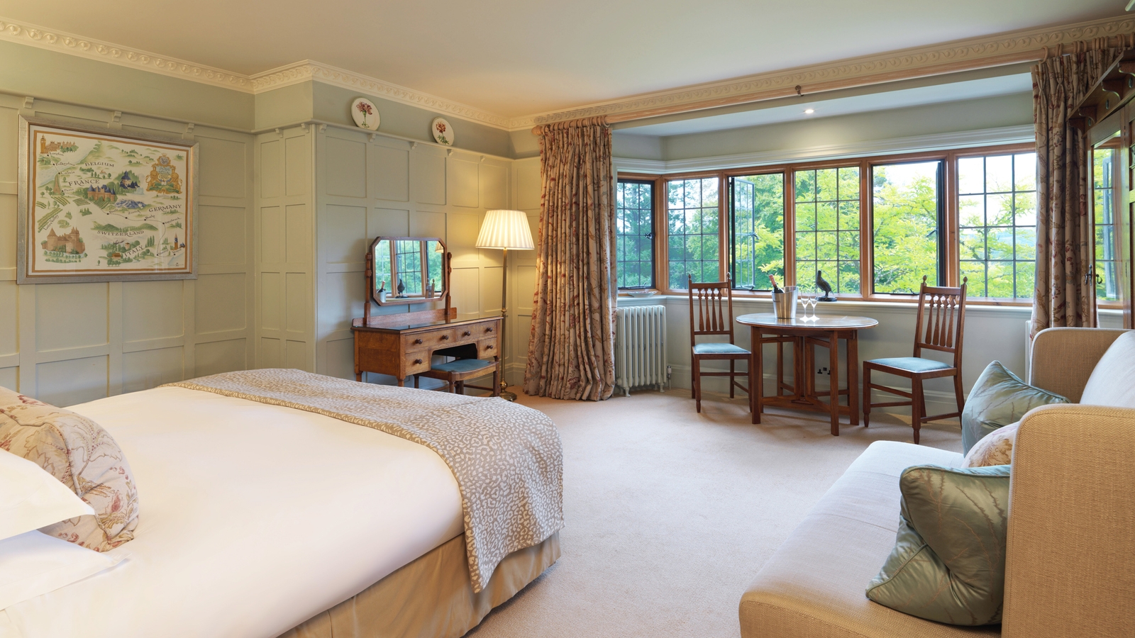 gidleigh-park-bedroom