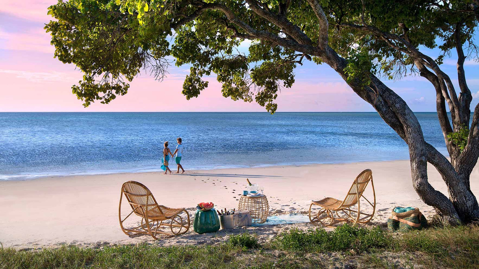 Sunset stroll along the beach, Miavana