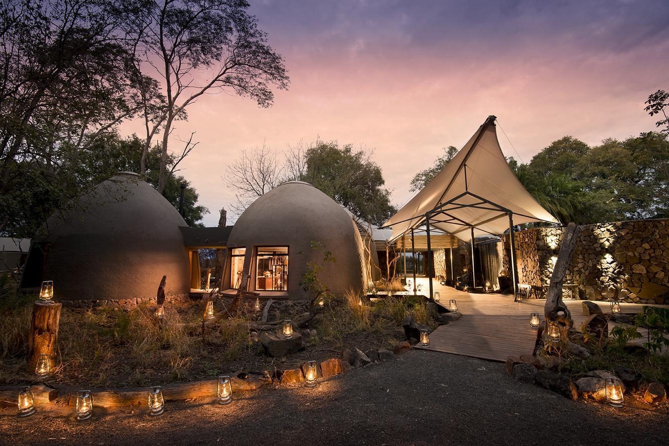 The entrance to Thorntree River Lodge pictured at sunset.