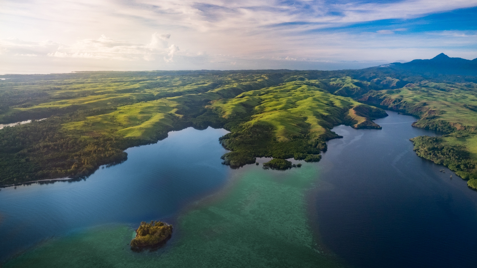 tufi-fjord-papua-new-guinea