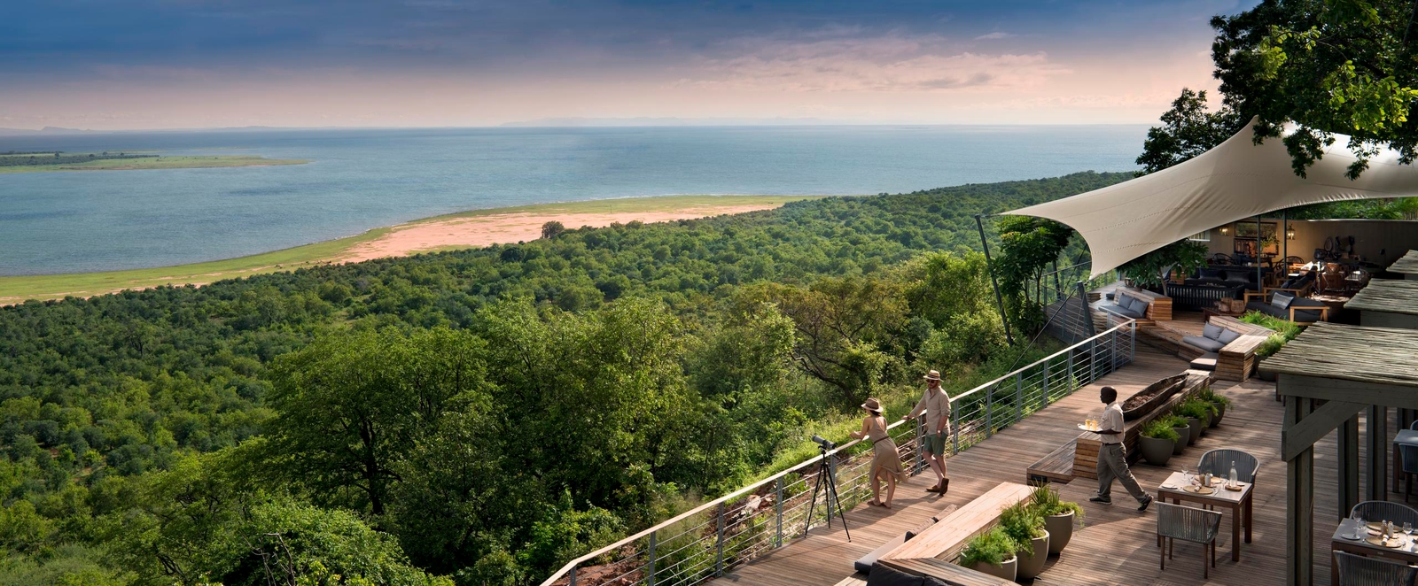 Bumi Hills, Zimbabwe