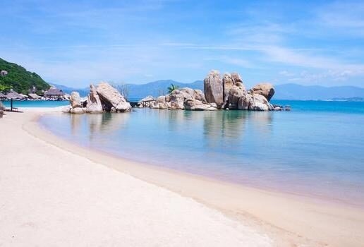 white sands and turquoise waters on Nha Trang’s coast in Vietnam.