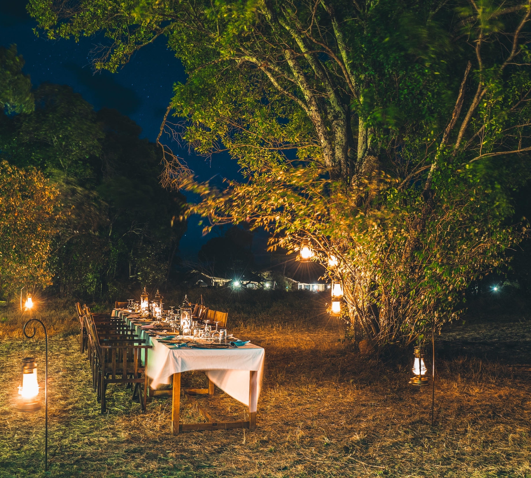 Lemala Kuria Hills Lodge outside meal