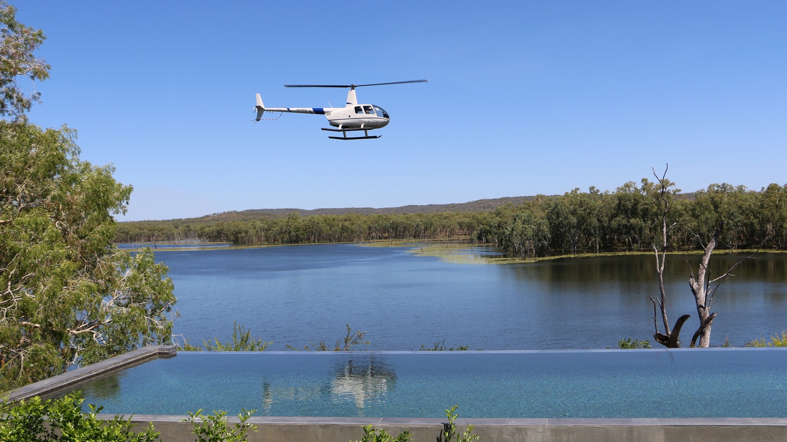 crystalbrook-lodge-helicopter