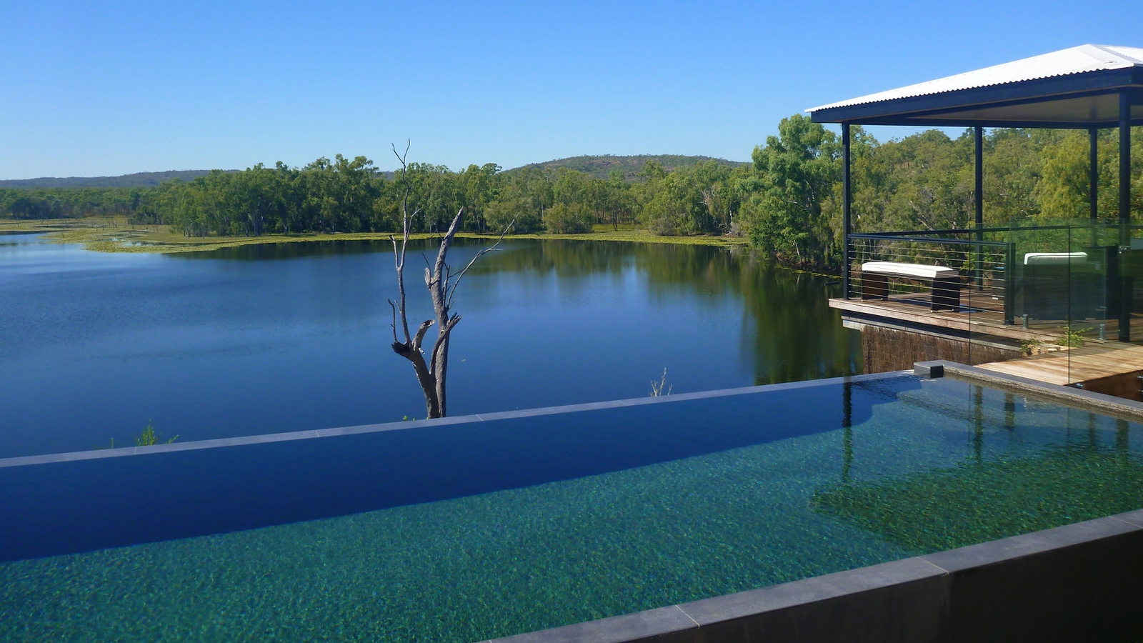 crystalbrook-lodge-infinity-pool