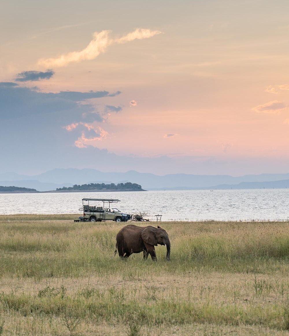 Bumi Hills, Zimbabwe