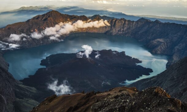 Mount Rinjani Climb (4D3N)
