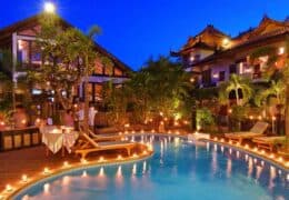 Hotel by the Red Canal