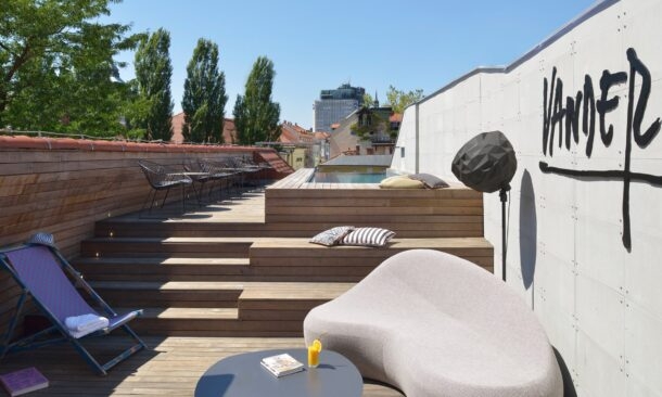 Vander Urbani Resort