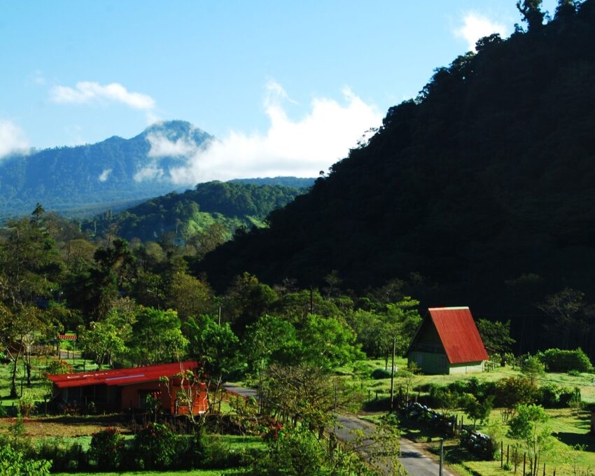 bajos-del-toro-costa-rica