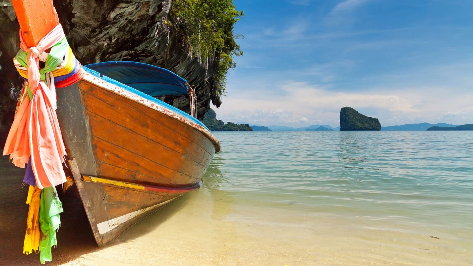 thailand-beach-longtail-boat