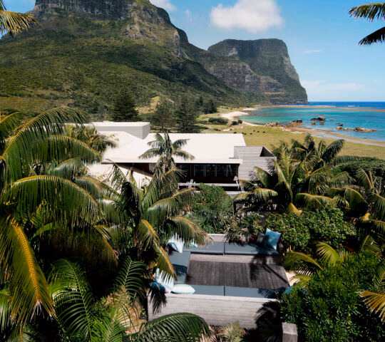 capella-lodge-exterior