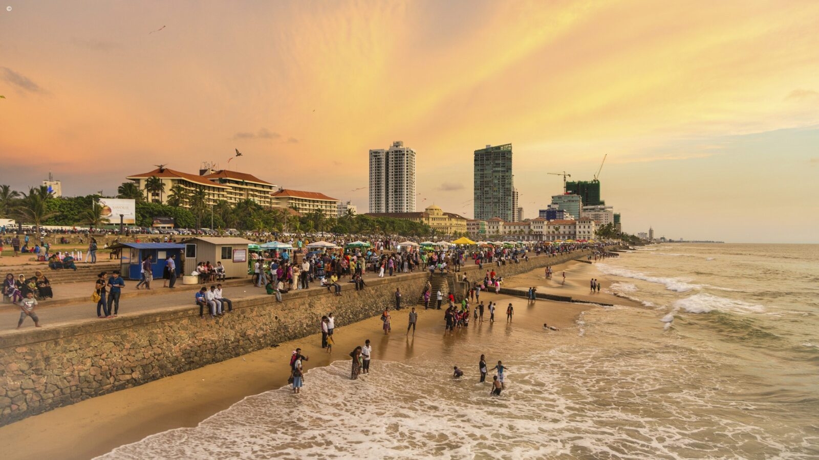 colombo-beach-sri-lanka
