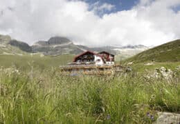 Hamilton Lodge & Spa