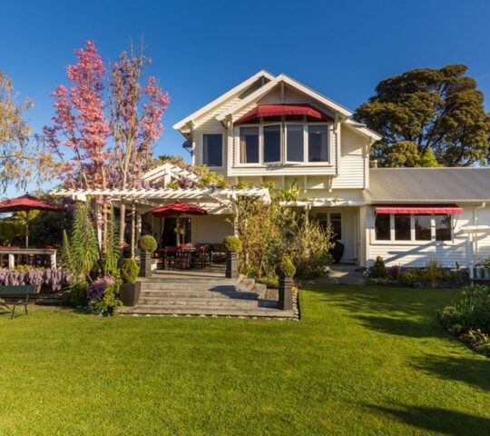 bronte-country-estate-exterior