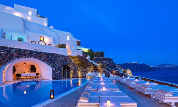 Canaves Oia Suites