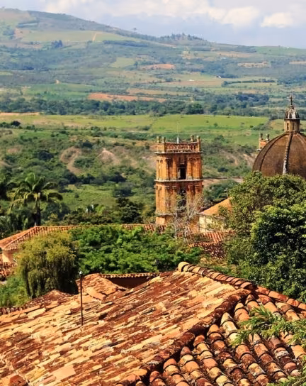 8 Reasons to Visit Colombia