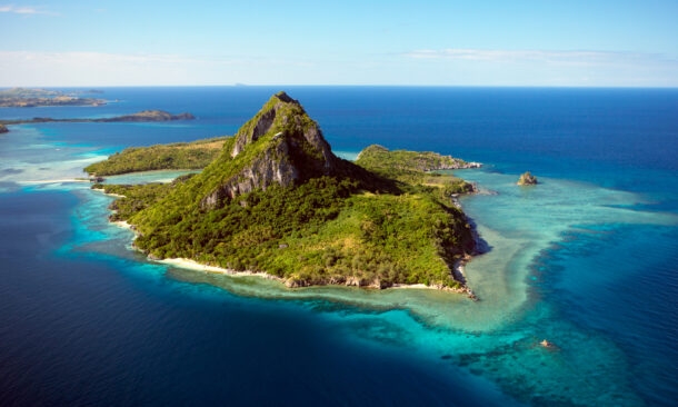 Luxury Northwest Fiji: The Mamanuca and Yasawa Islands