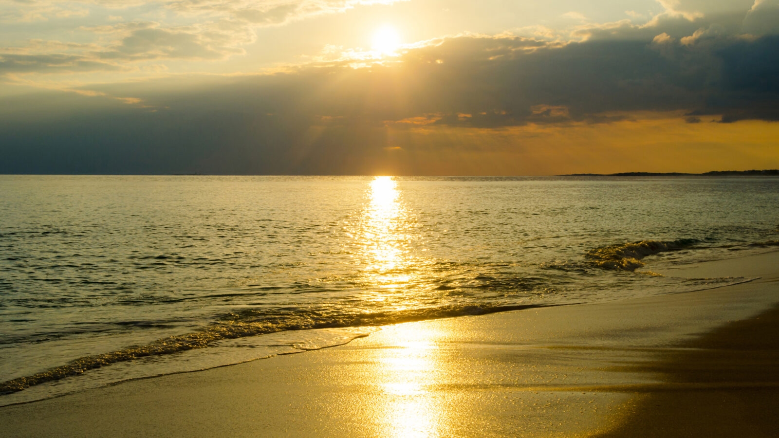 cayo-santa-maria-cuba-beach-sunset