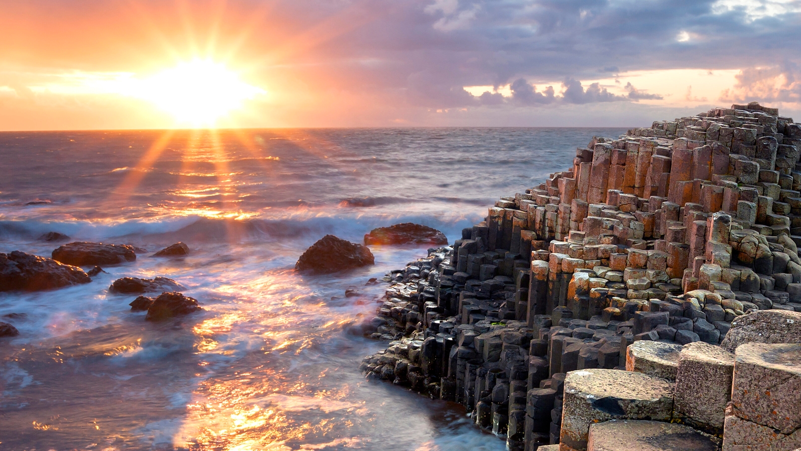 sunset-giants-causeway-ireland