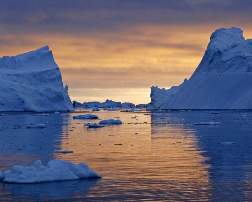 Arctic Midnight sun during an expedition cruise