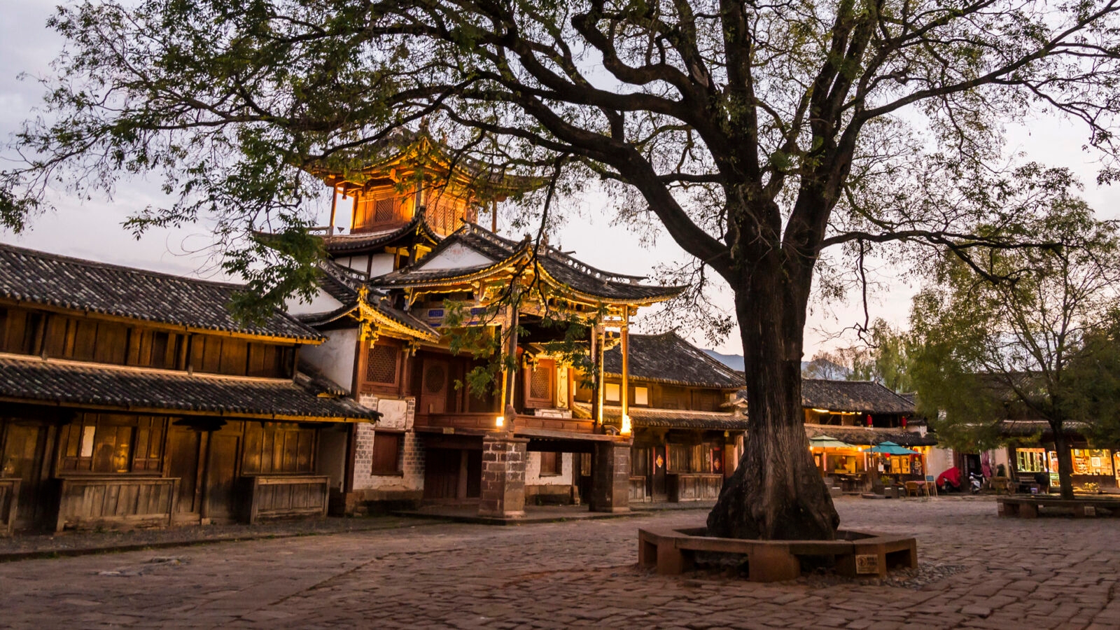 main-square-shaxi-yunnan-china