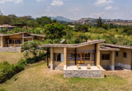 Kyambura Gorge Lodge