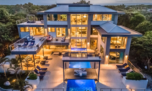 Naia Solvei Beach House