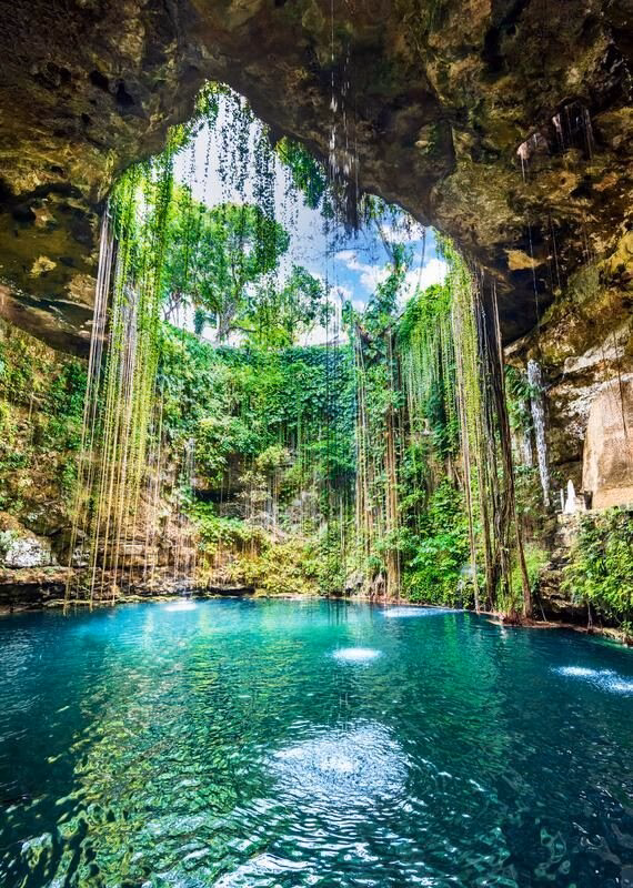 Ik-Kil Cenote, Yucatan Peninsula in Mexico