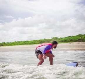 Surfing in Nosara in Costa Rica
