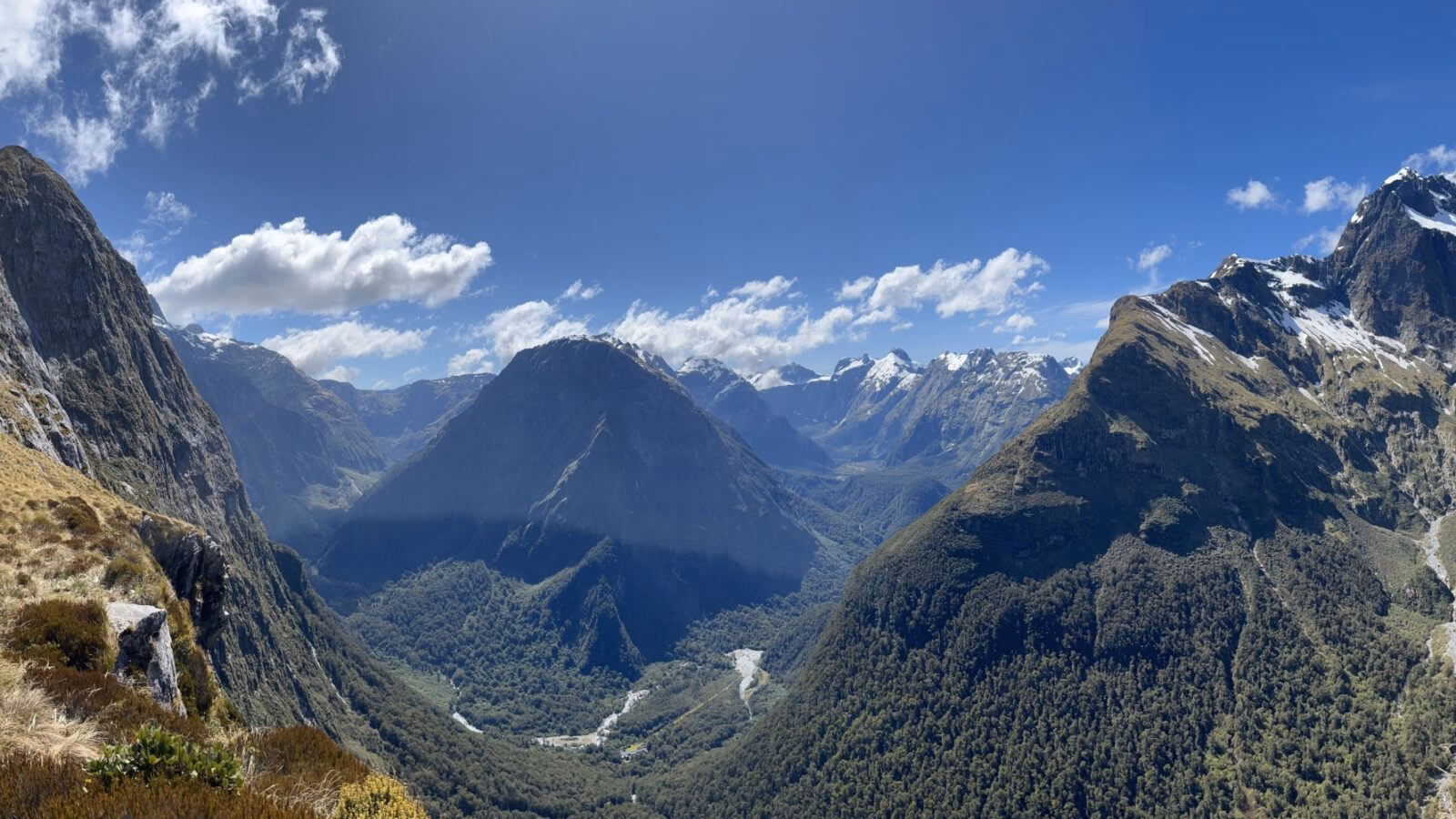 views of the milford sounds
