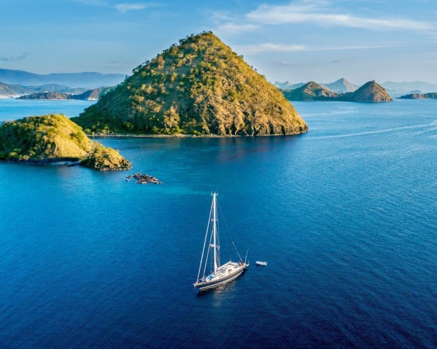 Sailing around Komodo, Indonesia