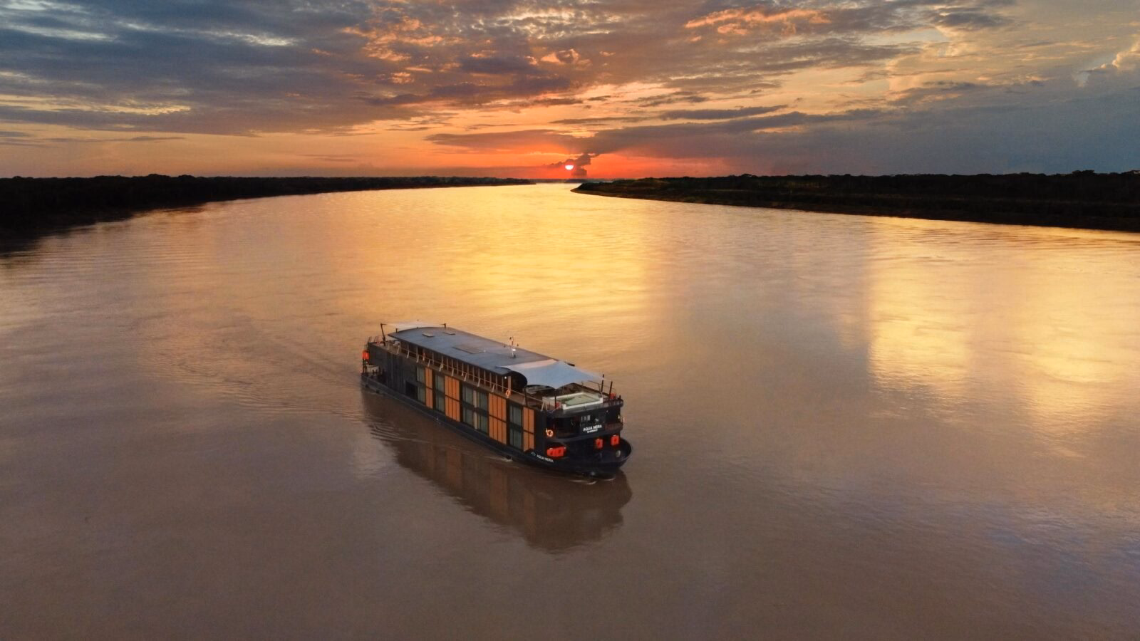 Aqua Nera expedition cruise in the Peruvian Amazon at sunset