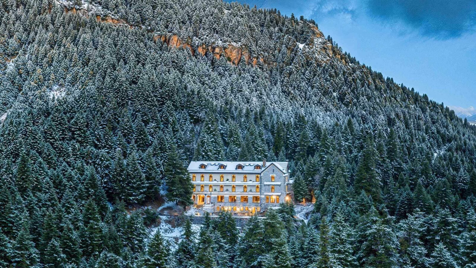 Manna hotel in Greece