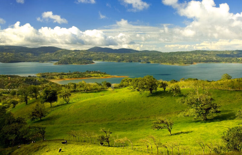 A view over Lake Arenal in Costa Rica.