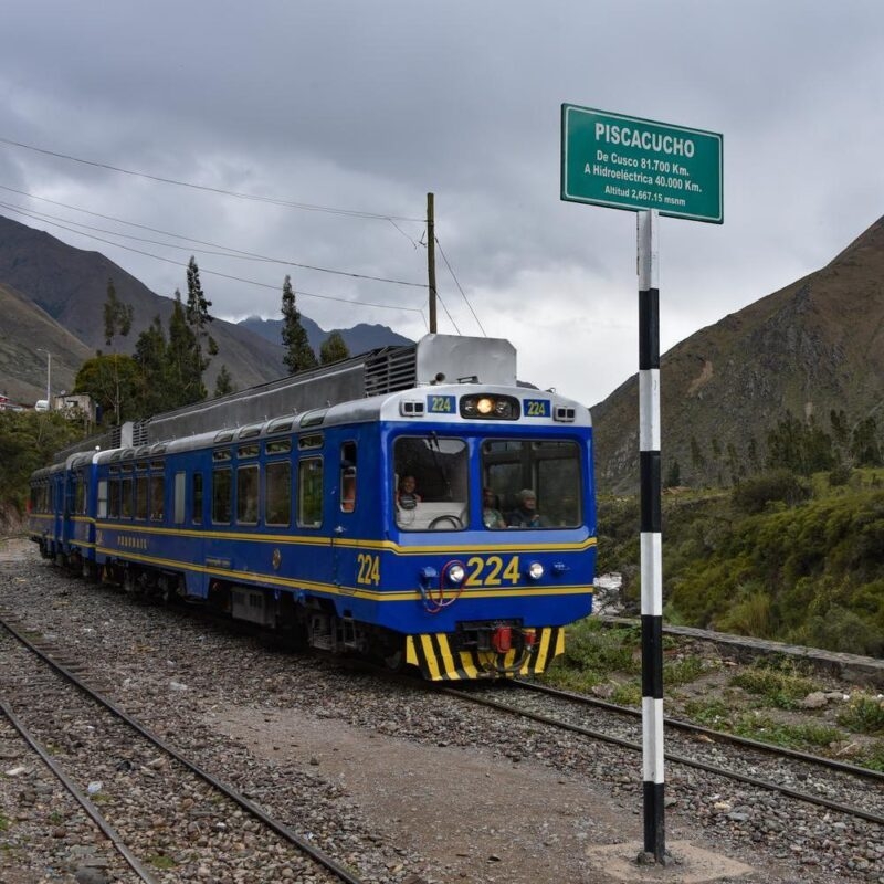 Vistadome train to Machu Picchu