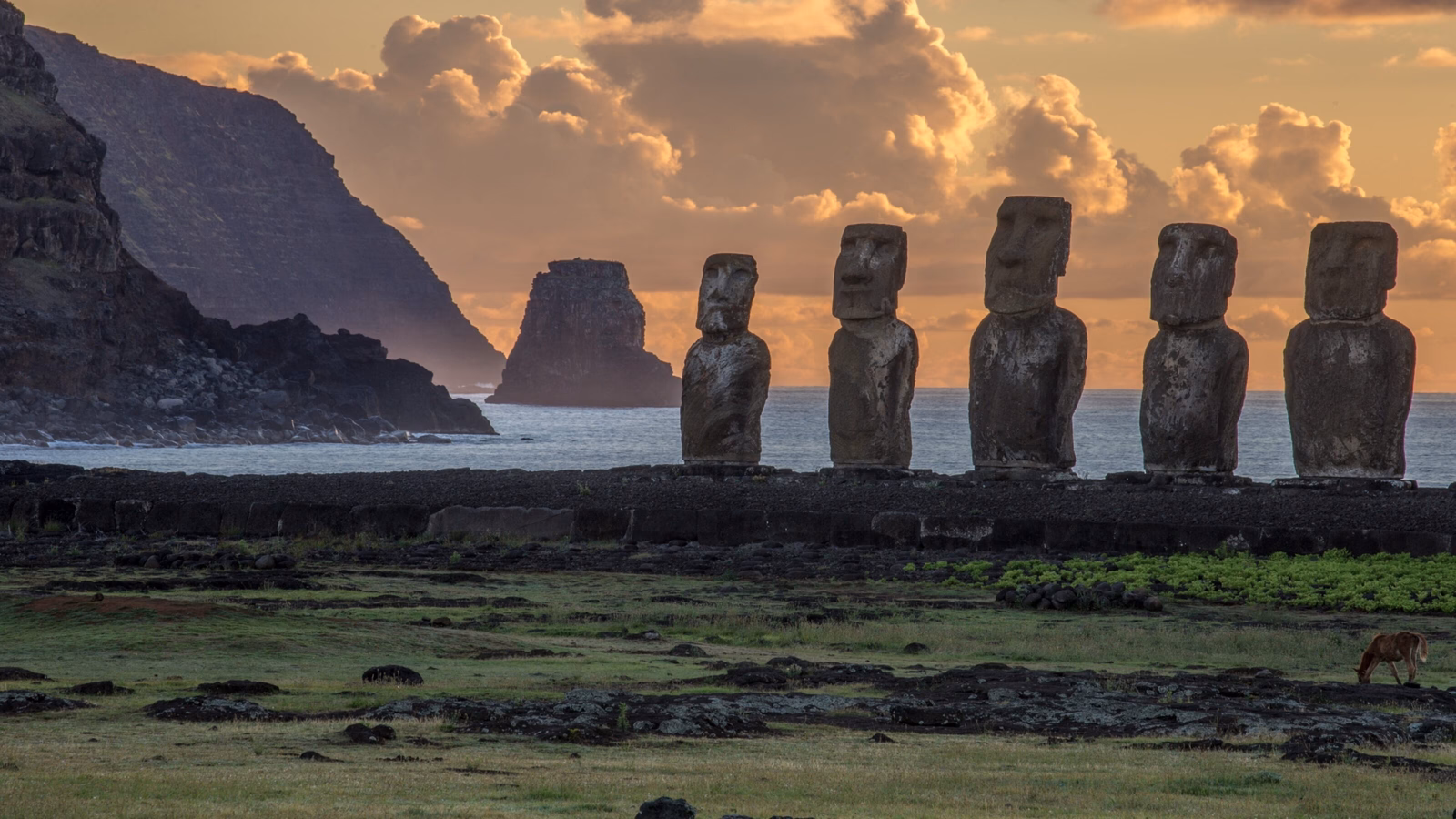 Moai statues in the Rano Raraku Volcano in Easter Island, Rapa Nui